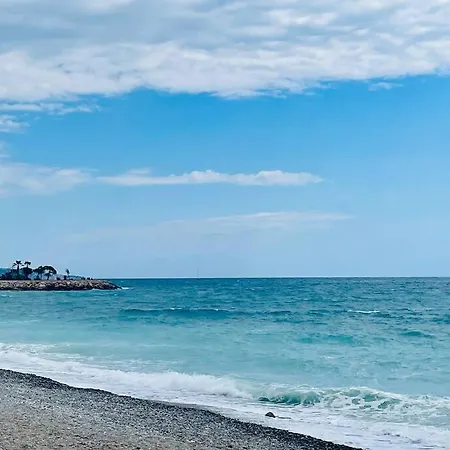 Le Victoria Beach, Beau T2 A 1 Minute Des Plages Apartament Mentona